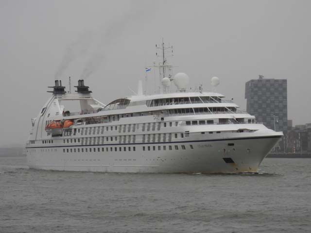 Aankomst van Star Pride maiden Call aan Rotterdam